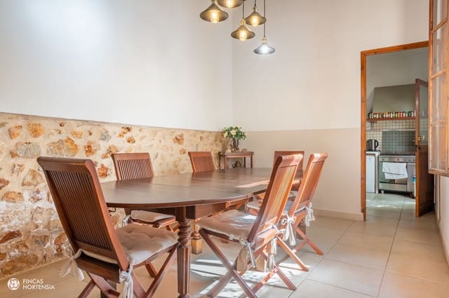8 quarto Moradia para venda em Alaró - 1 250 000 € (Ref: 9239298)