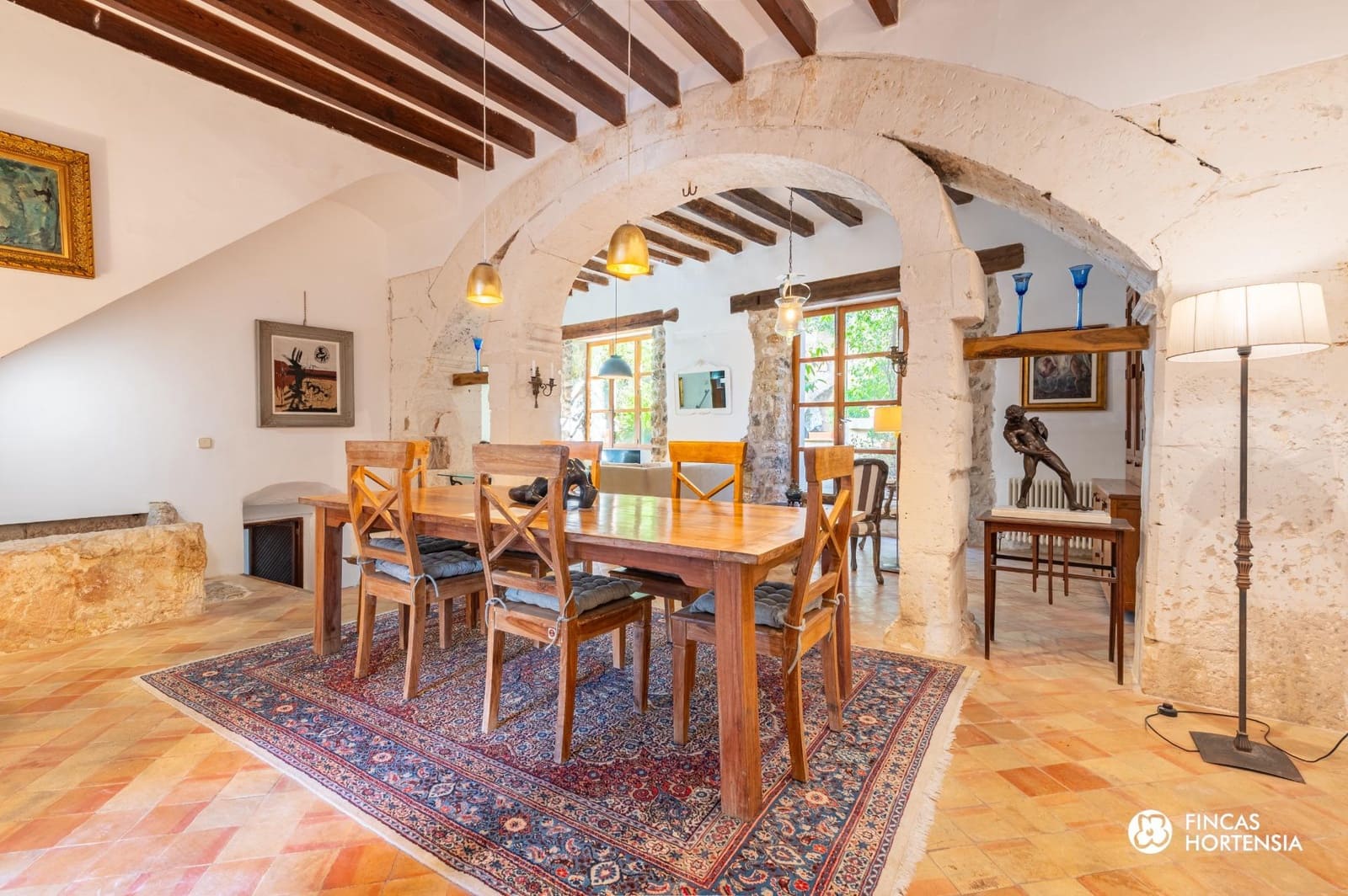 5 soveværelse Byhus til salg i Caimari med swimmingpool garage - € 995.000 (Ref: 9240304)