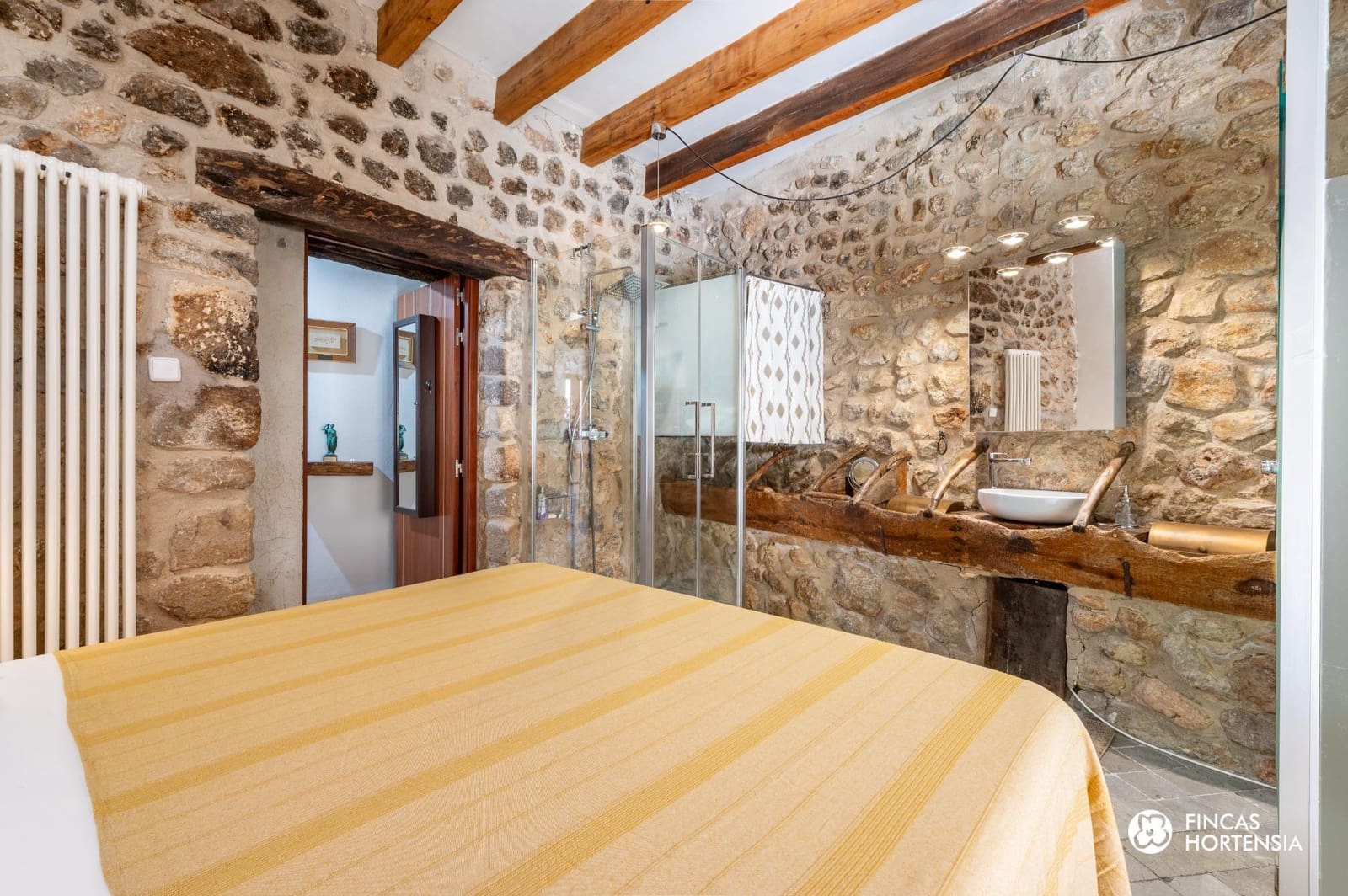 5 soveværelse Byhus til salg i Caimari med swimmingpool garage - € 995.000 (Ref: 9240304)