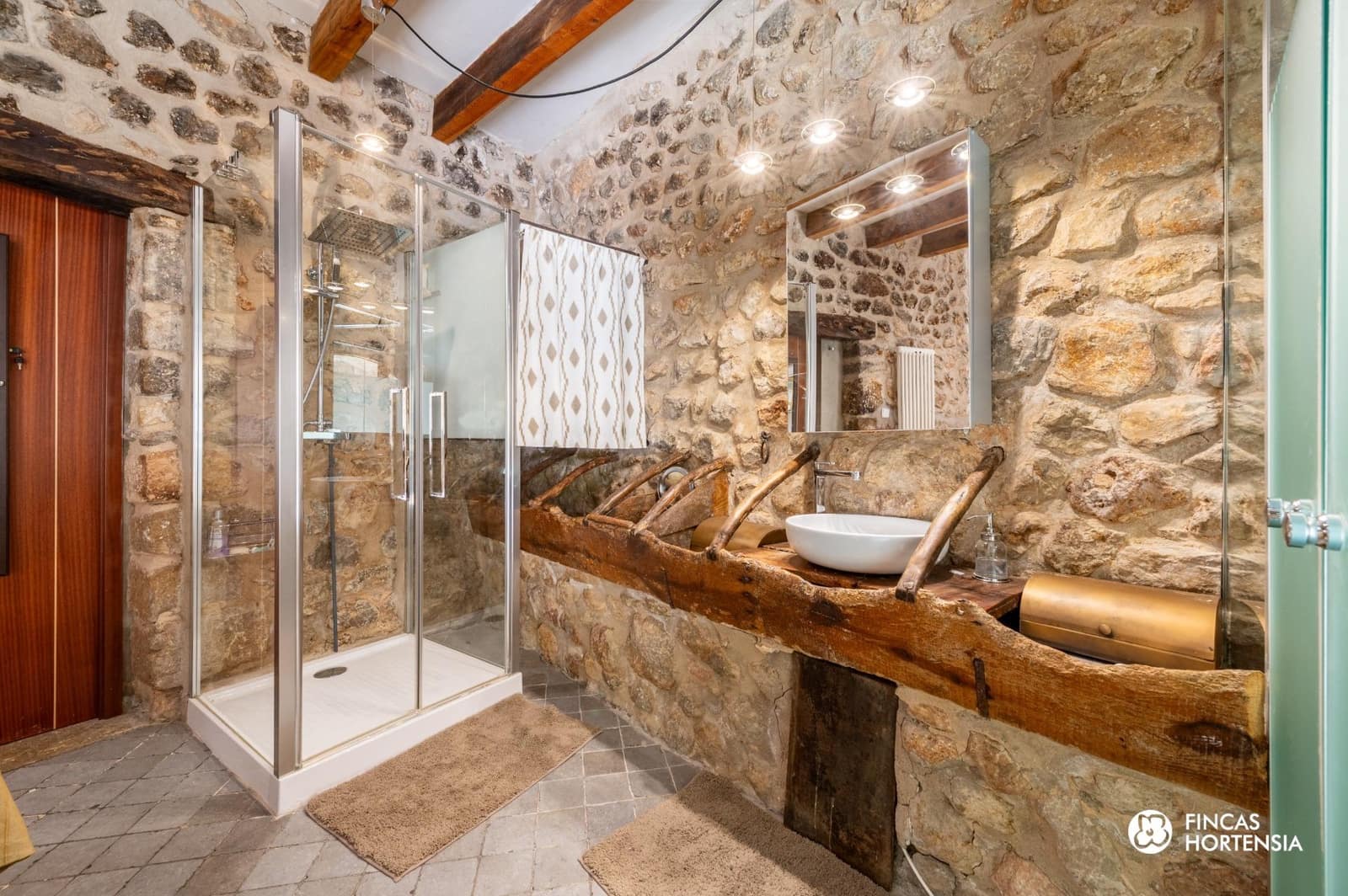 5 soveværelse Byhus til salg i Caimari med swimmingpool garage - € 995.000 (Ref: 9240304)