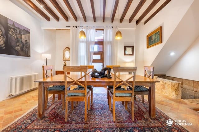 5 soveværelse Byhus til salg i Caimari, Selva med swimmingpool garage - € 995.000 (Ref: 9240304)