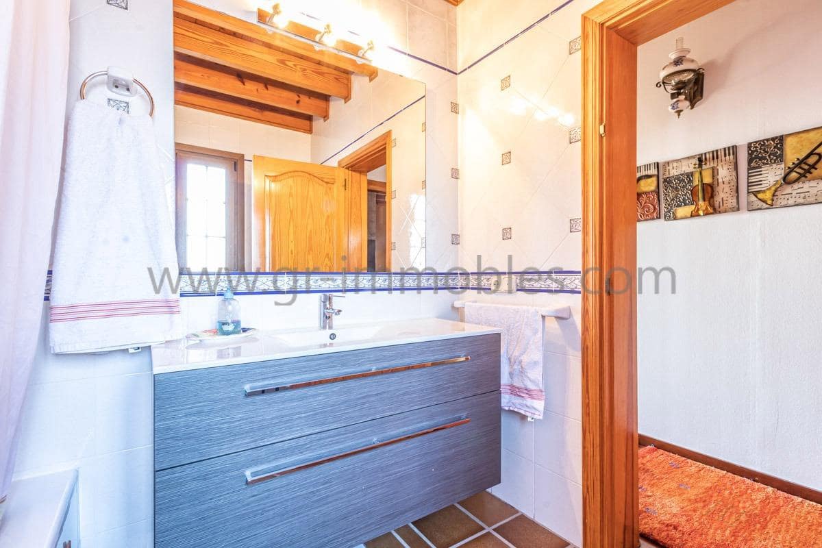 3 soveværelse Villa til salg i Lloseta - € 460.000 (Ref: 9257210)