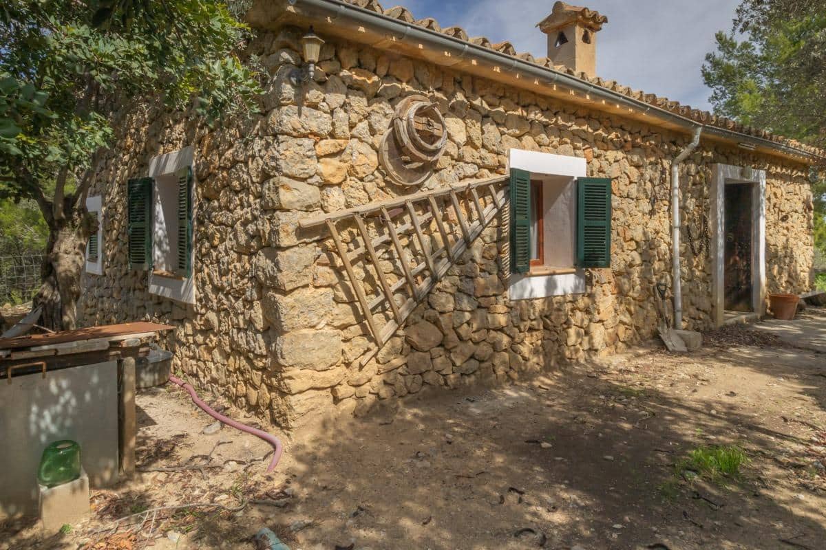 Finca/Landehus til salg i Mancor de la Vall - € 380.000 (Ref: 9257211)