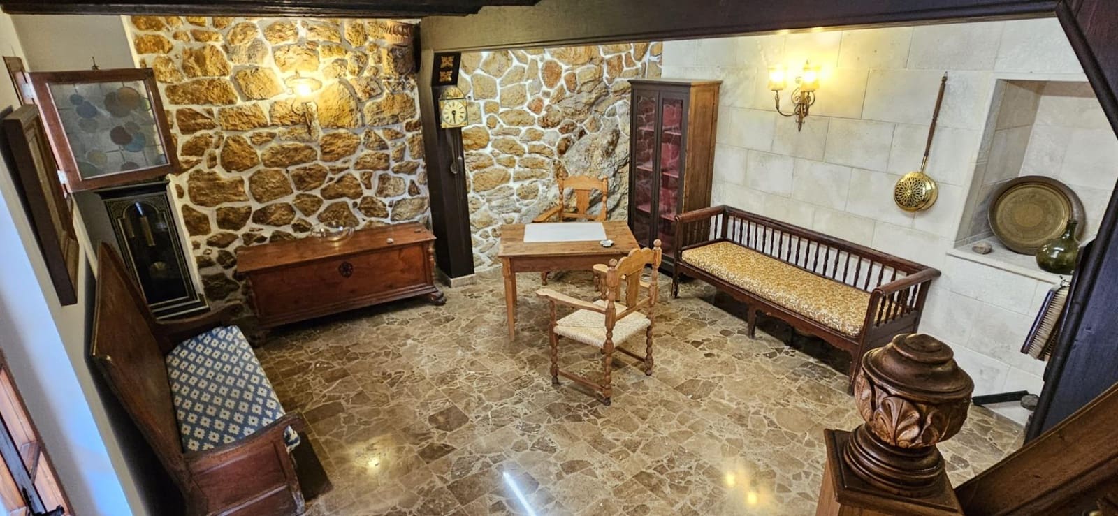 4 bedroom Townhouse for rent in Valldemosa - € 2,500 (Ref: 9276259)