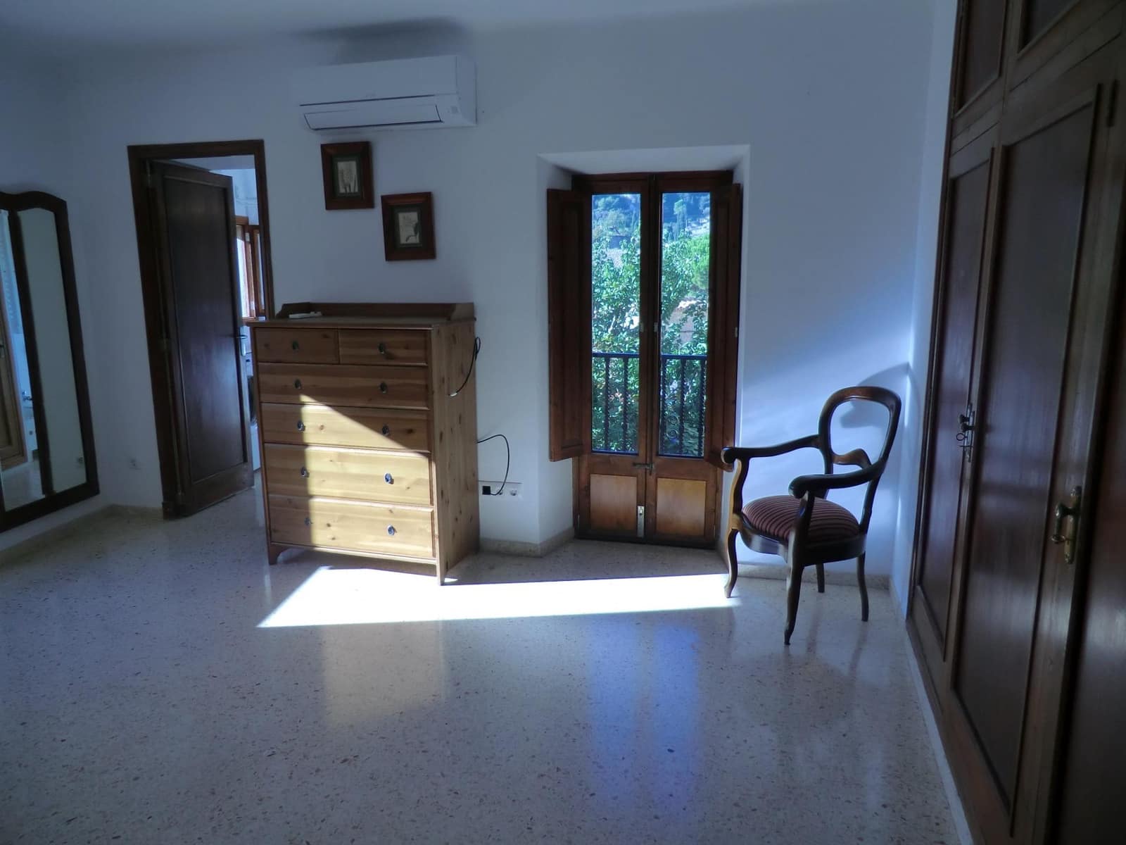 4 soverom Hus til leie i Valldemosa - € 2 500 (Ref: 9276259)