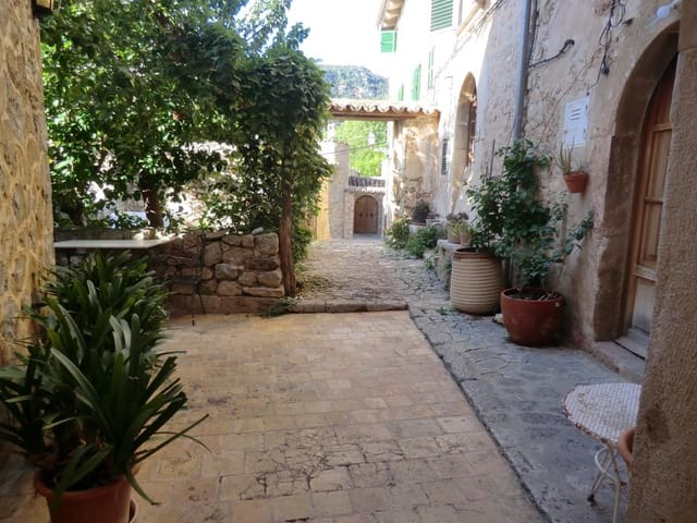 4 Zimmer Haus zu vermieten in Valldemosa - 2.500 € (Ref: 9276259)