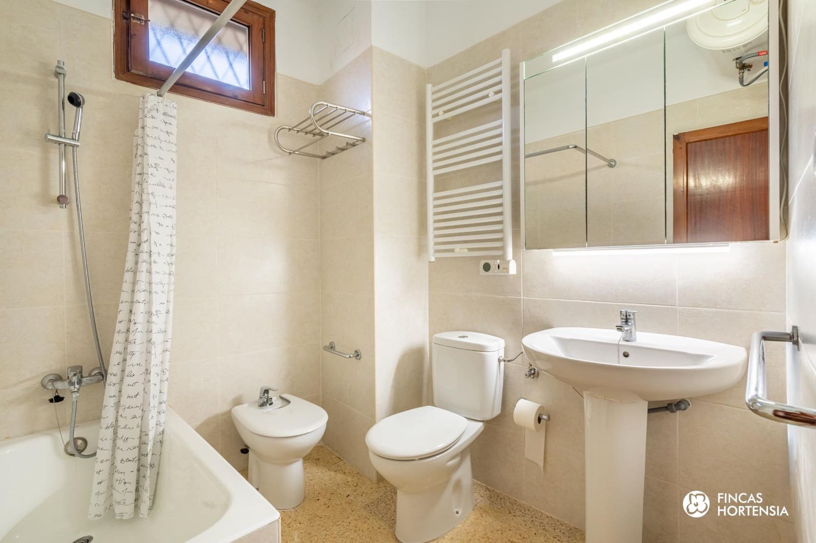 4 soveværelse Byhus til leje i Valldemosa - € 2.500 (Ref: 9276259)