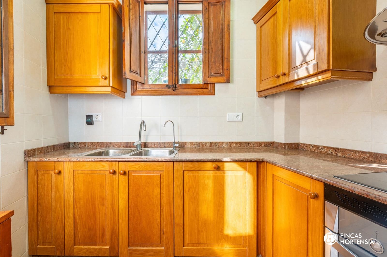 4 soveværelse Byhus til leje i Valldemosa - € 2.500 (Ref: 9276259)