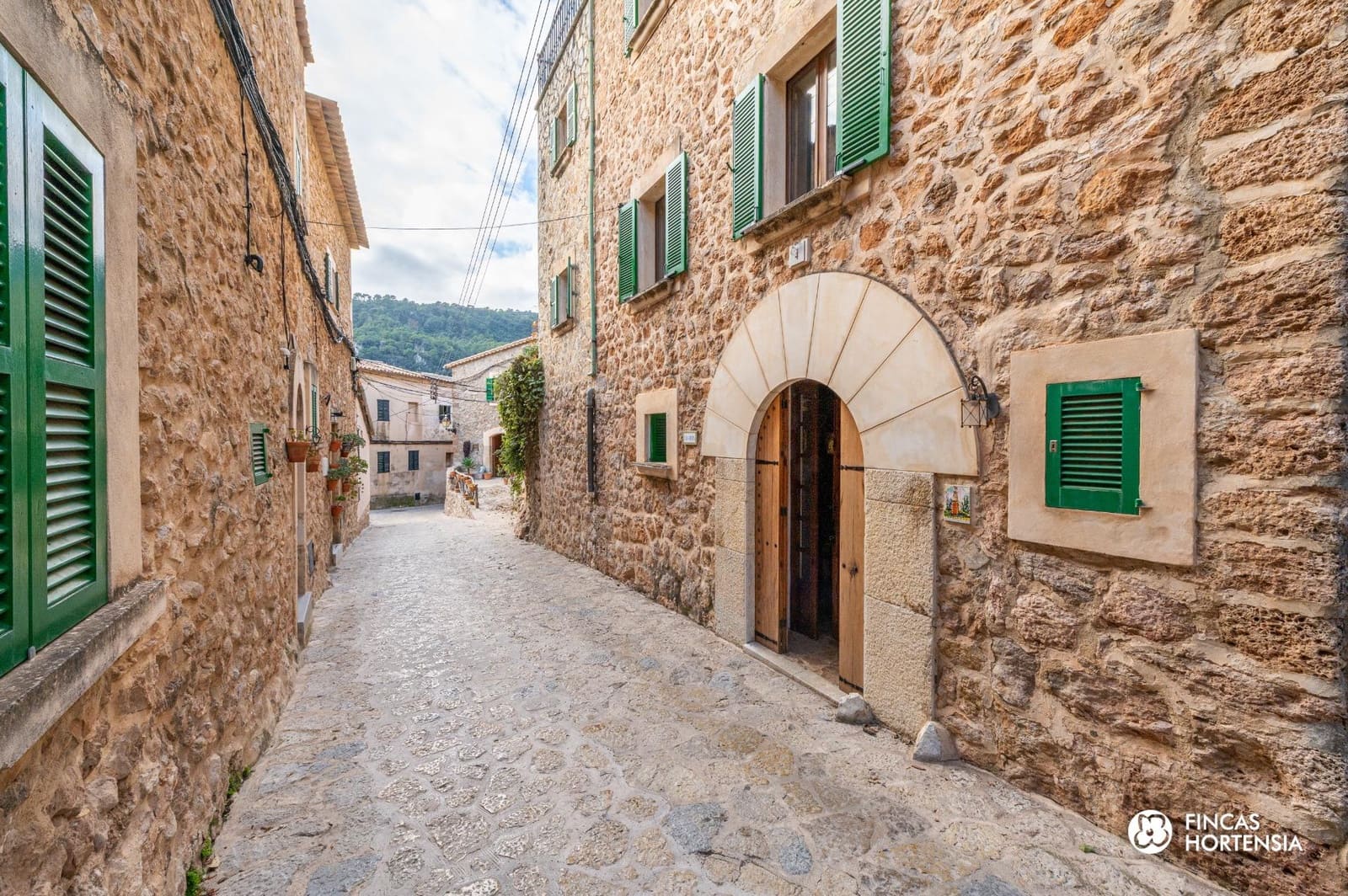 4 soveværelse Byhus til leje i Valldemosa - € 2.500 (Ref: 9276259)