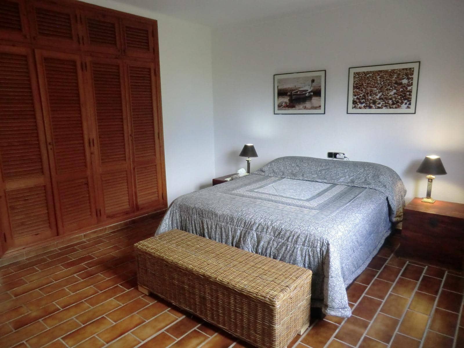 4 soveværelse Villa til leje i Lloseta med swimmingpool garage - € 3.500 (Ref: 9378949)