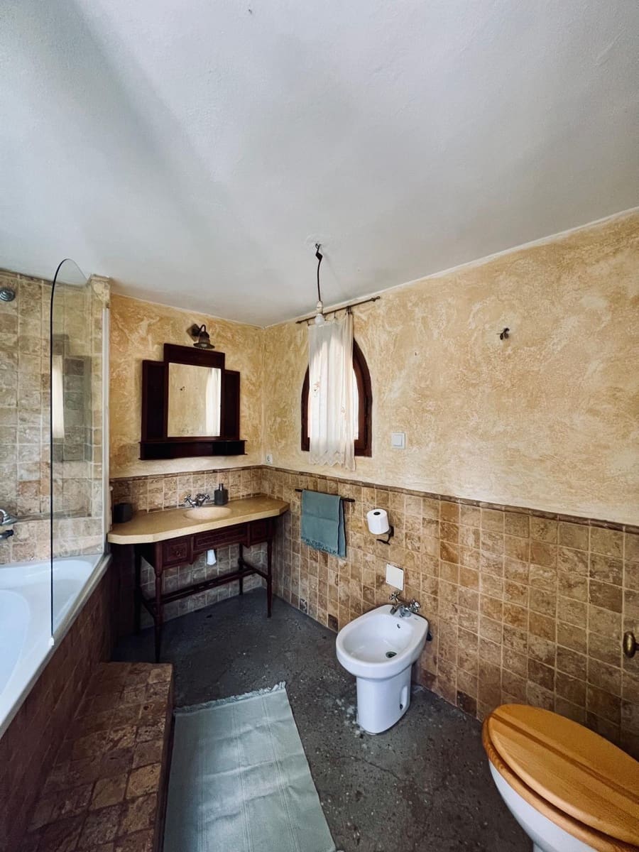 5 makuuhuone Maalaistalo vuokrattavana paikassa Binissalem - 2 000 € (Ref: 9415825)