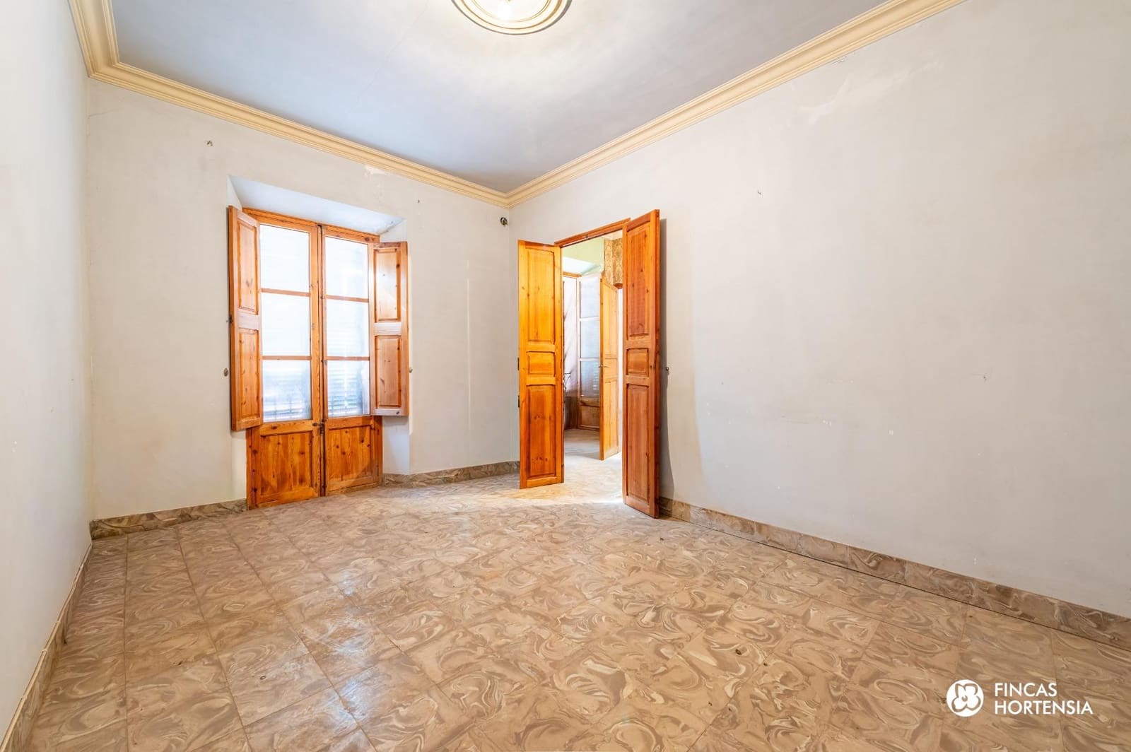 4 bedroom Townhouse for sale in Alaro - € 680,000 (Ref: 9637492)