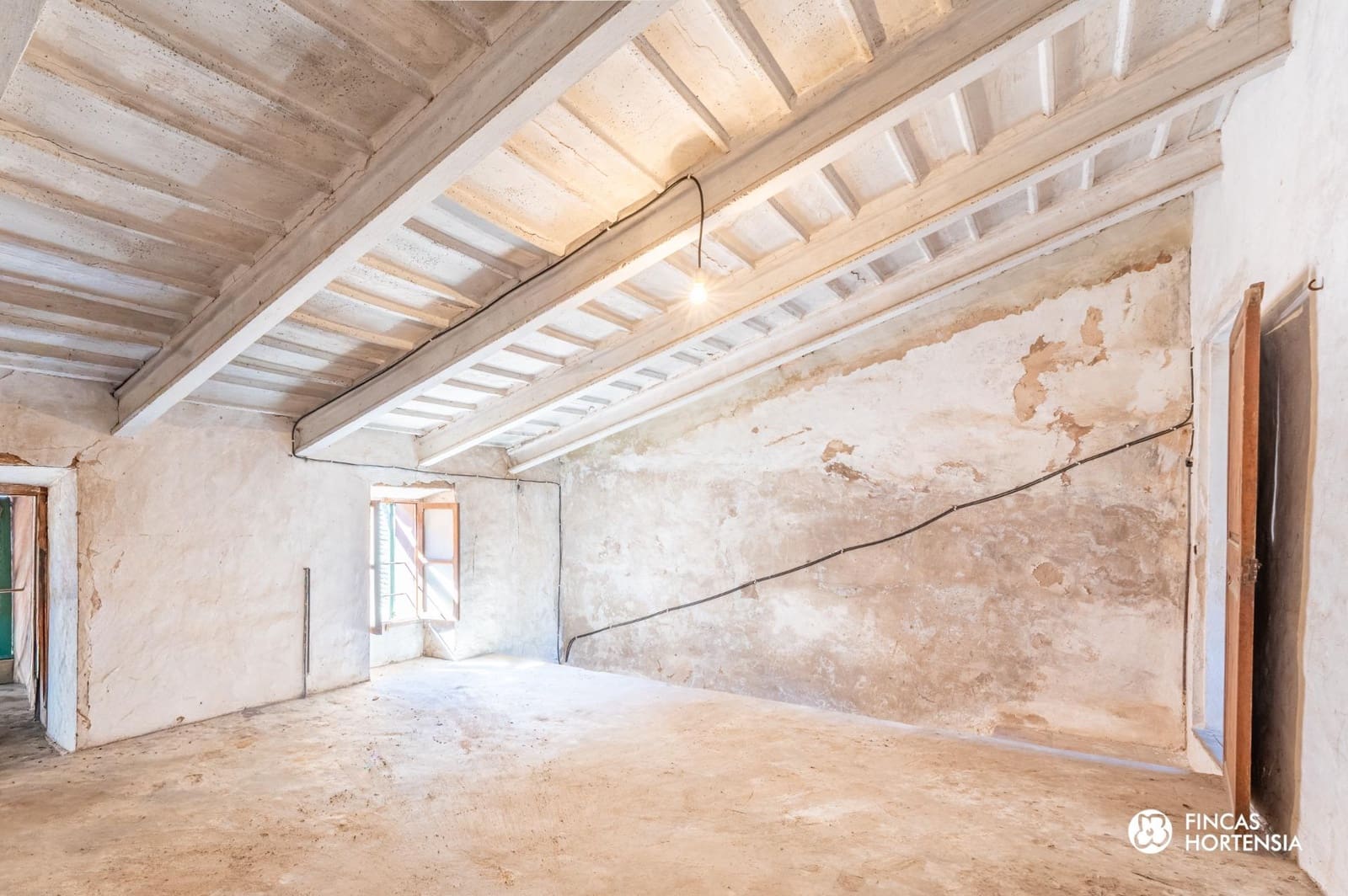 4 bedroom Townhouse for sale in Alaro - € 680,000 (Ref: 9637492)