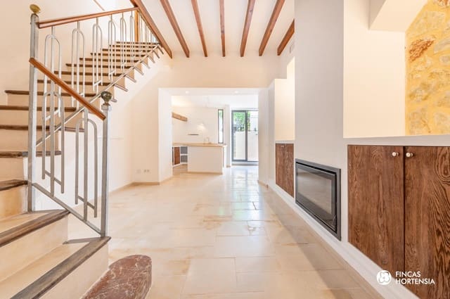 4 sovrum Hus till salu i Alaró med garage - 1 050 000 € (Ref: 9799164)