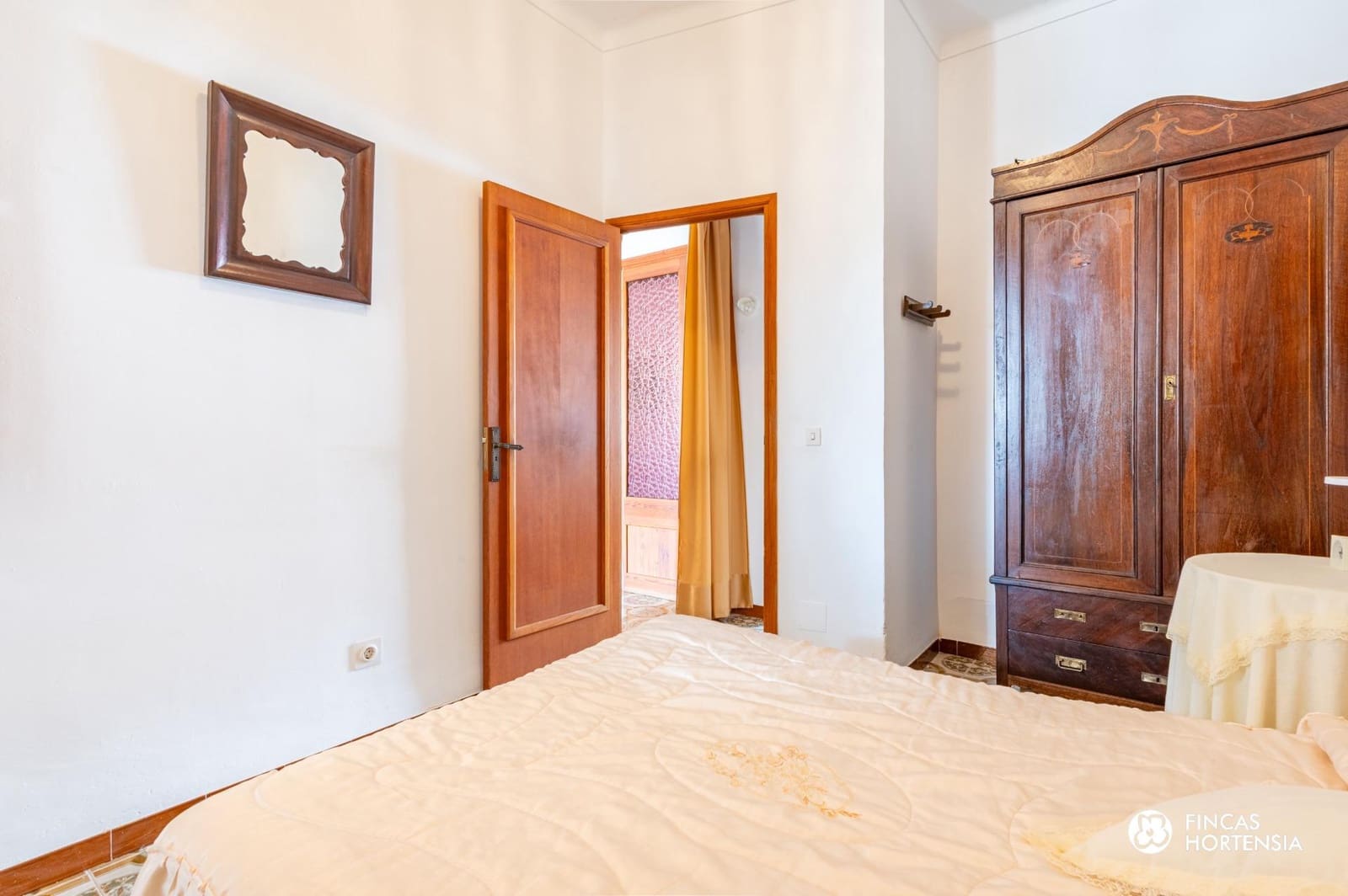 5 slaapkamer Bungalow te koop in Alaro met garage - € 690.000 (Ref: 9815808)