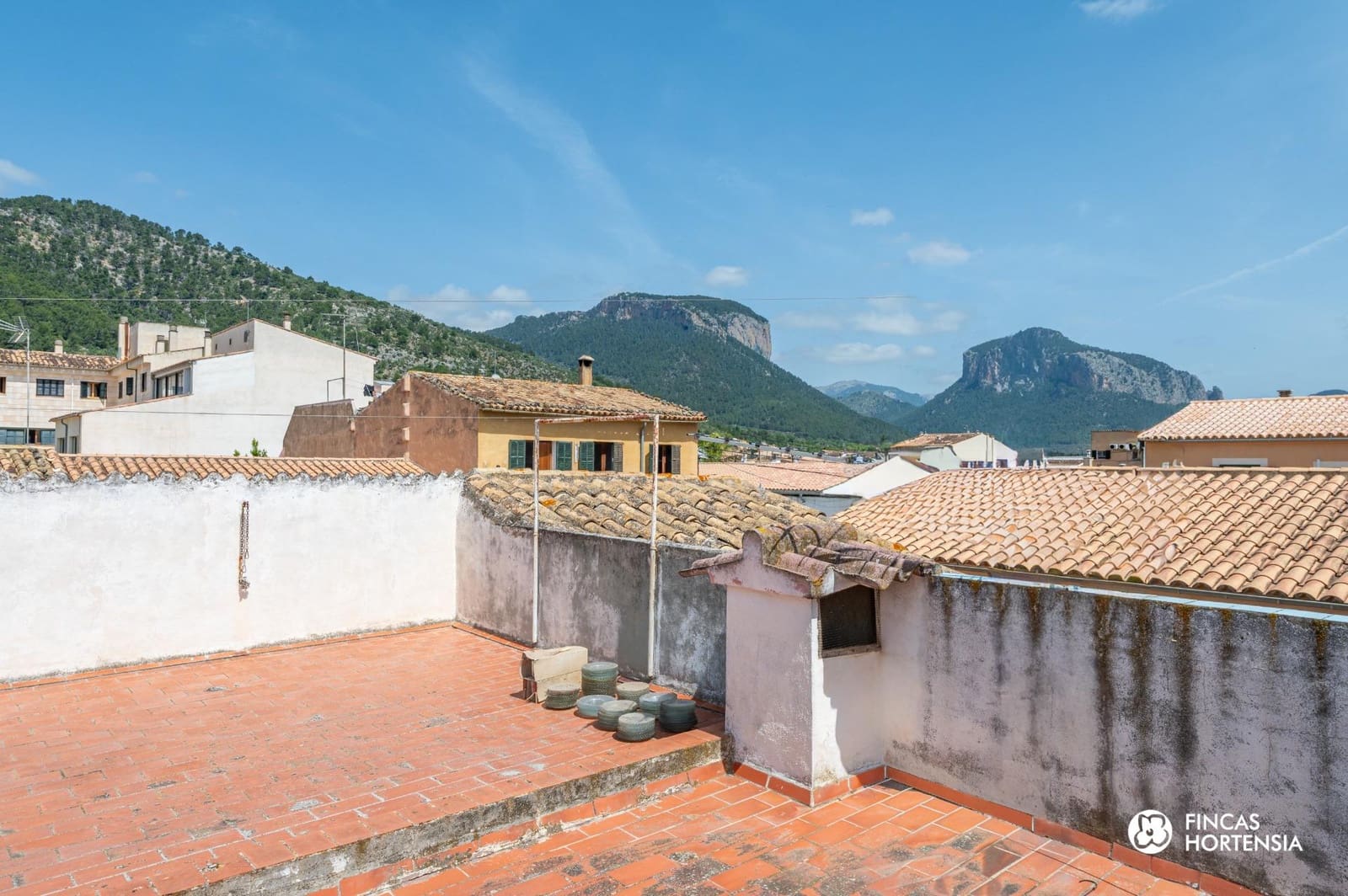 5 slaapkamer Bungalow te koop in Alaro met garage - € 690.000 (Ref: 9815808)