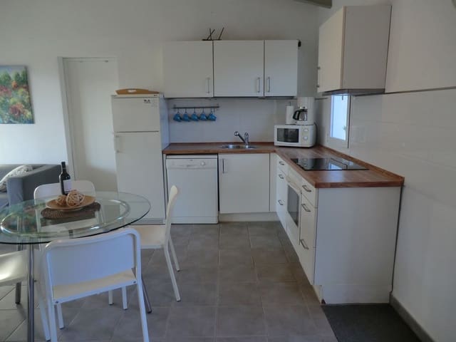 2 bedroom Villa for rent in Lloseta with pool garage - € 2,000 (Ref: 9851691)