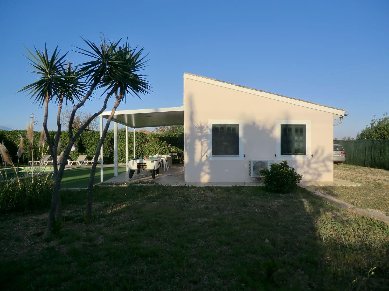 2 bedroom Villa for rent in Lloseta with pool garage - € 2,000 (Ref: 9851691)