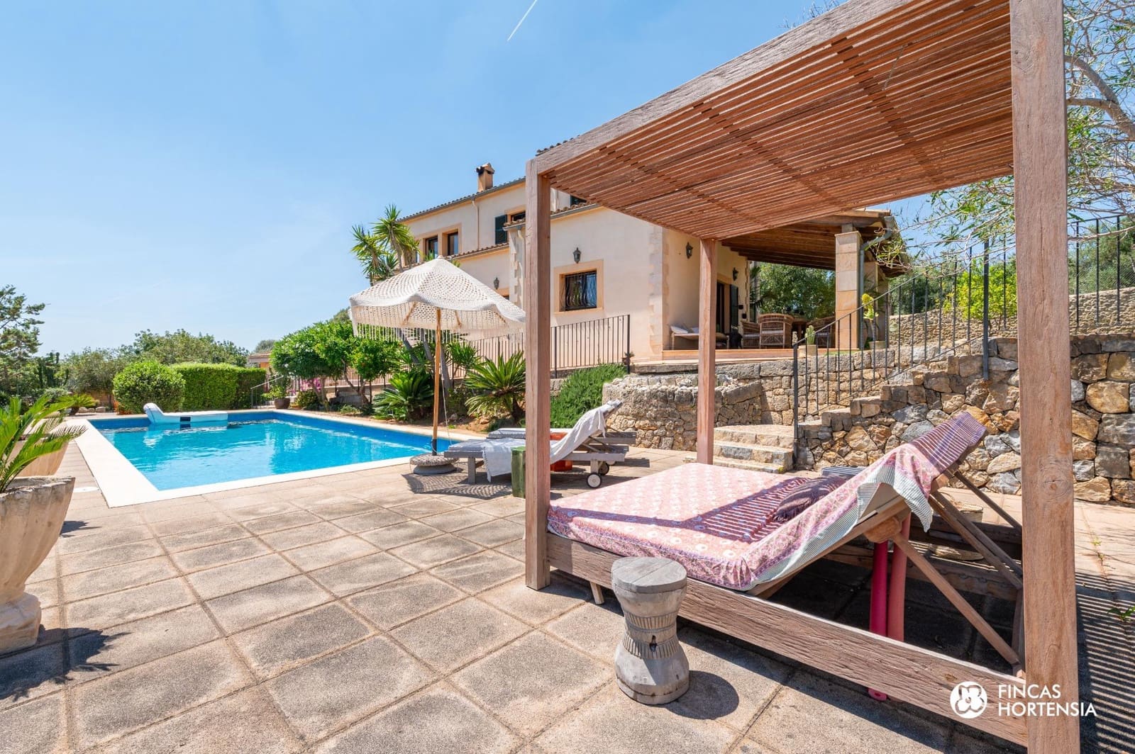 4 bedroom Finca/Country House for sale in Inca with pool garage - € 1,750,000 (Ref: 9868527)