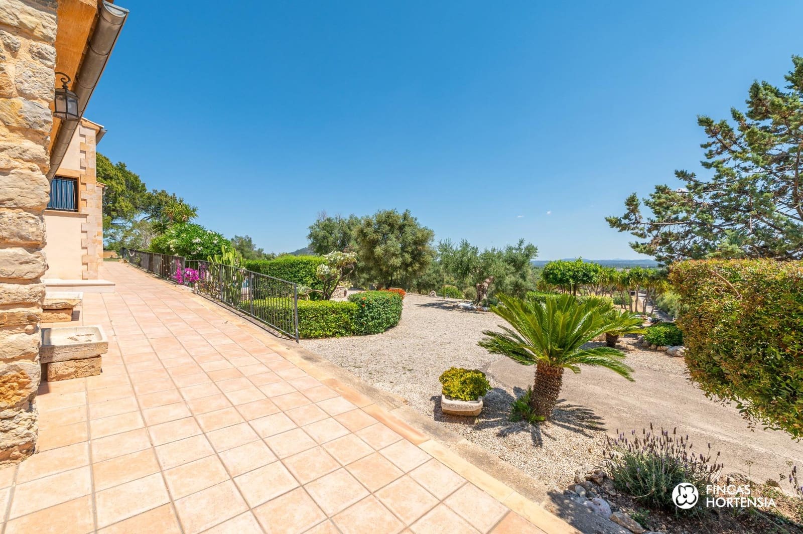 4 bedroom Finca/Country House for sale in Inca with pool garage - € 1,750,000 (Ref: 9868527)