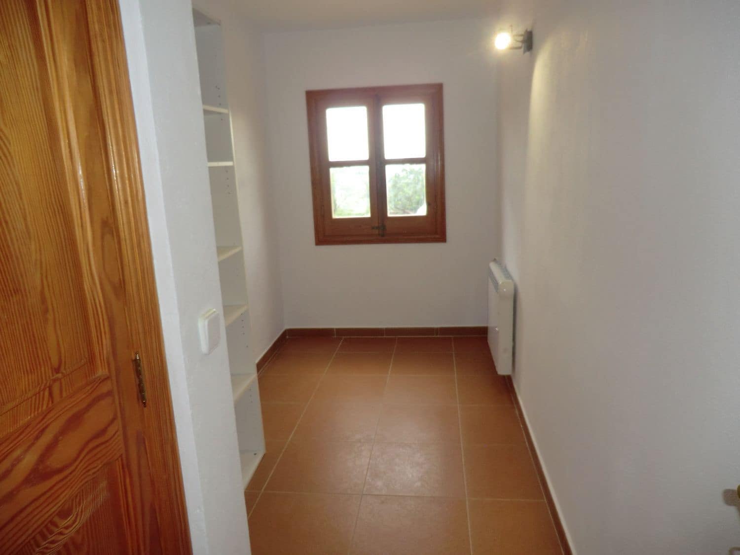 3 camera da letto Finca/Casa di Campagna da affittare in Alaro con garage - 2.500 € (Rif: 9881883)
