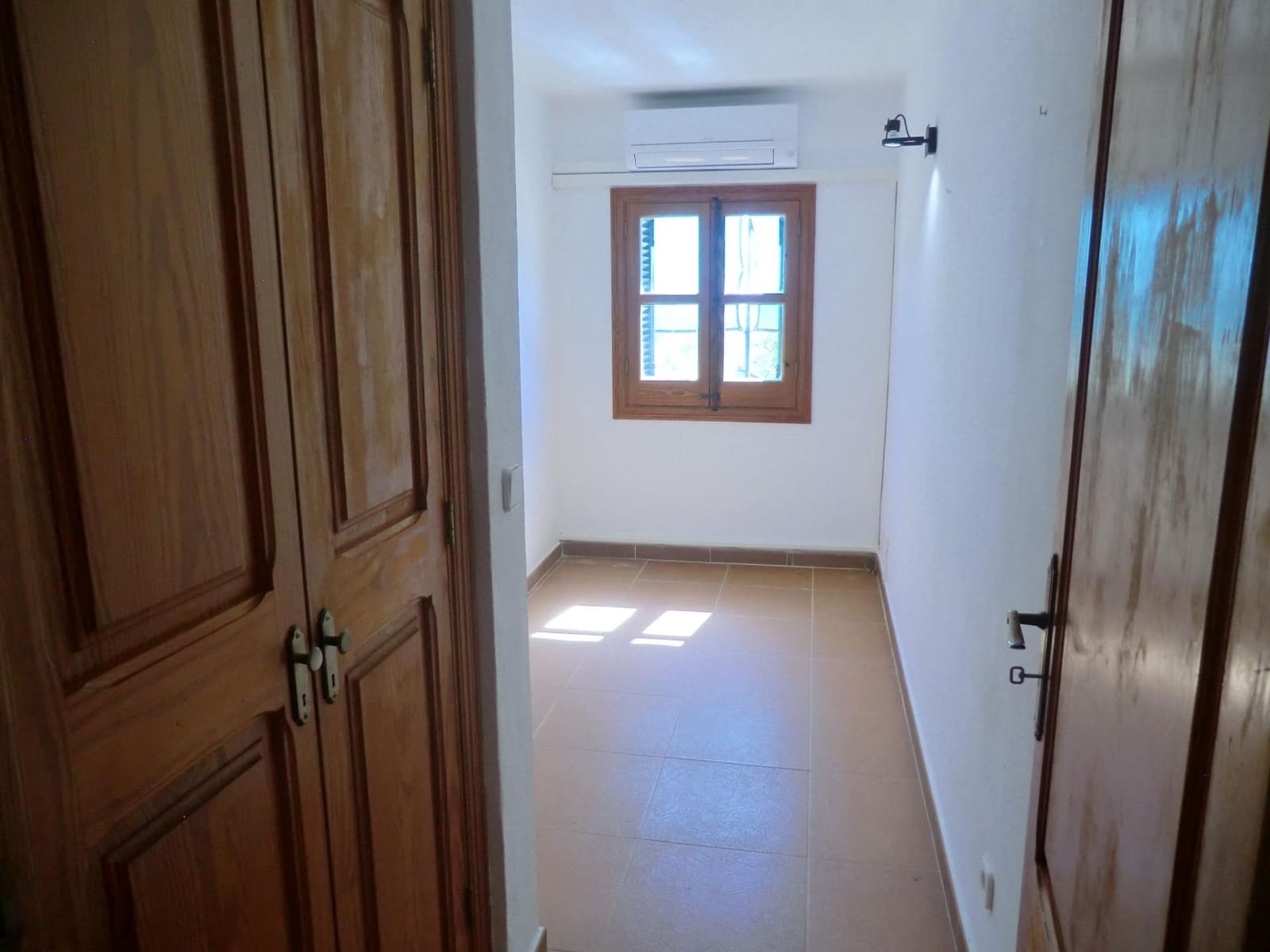 Finca/Maison de Campagne de 3 chambres à louer à Alaro avec garage - 2 000 € (Ref: 9881883)
