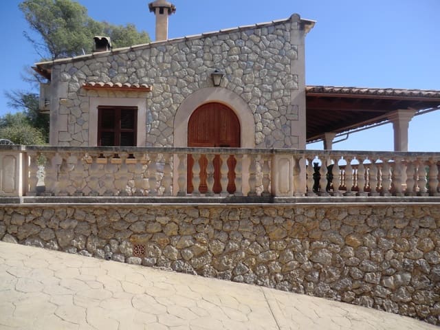 3 Zimmer Finca/Landgut zu vermieten in Alaró mit Garage - 2.250 € (Ref: 9881883)