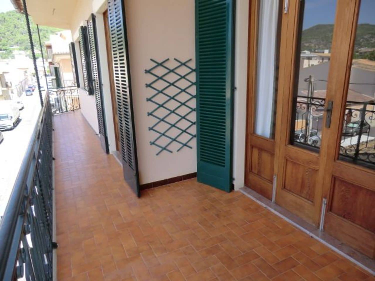 4 bedroom Penthouse for rent in Alaro - € 1,500 (Ref: 9915746)