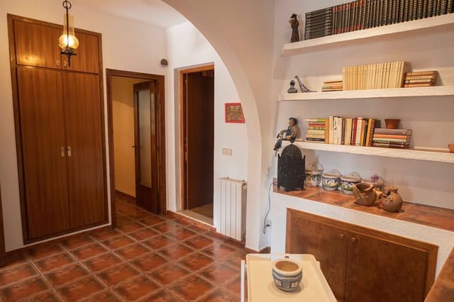 4 quarto Moradia para venda em Alcossebre, Alcalá de Xivert com piscina garagem - 485 000 € (Ref: 10008165)