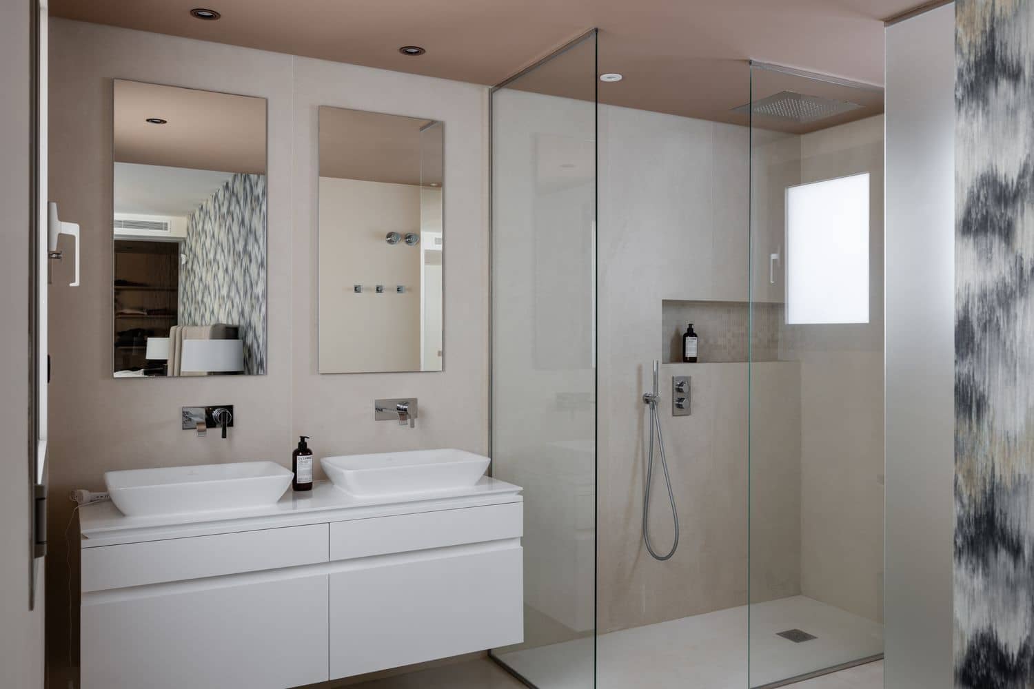 2 quarto Apartamento para venda em Nueva Andalucia com piscina garagem - 1 595 000 € (Ref: 8518997)