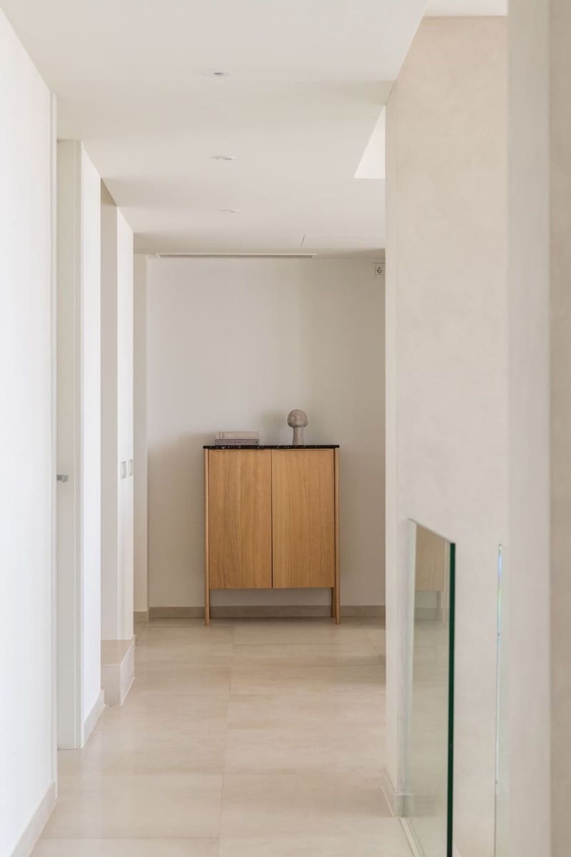 4 sypialnia Apartament na sprzedaż w Nueva Andalucia z basenem garażem - 2 895 000 € (Ref: 8527533)