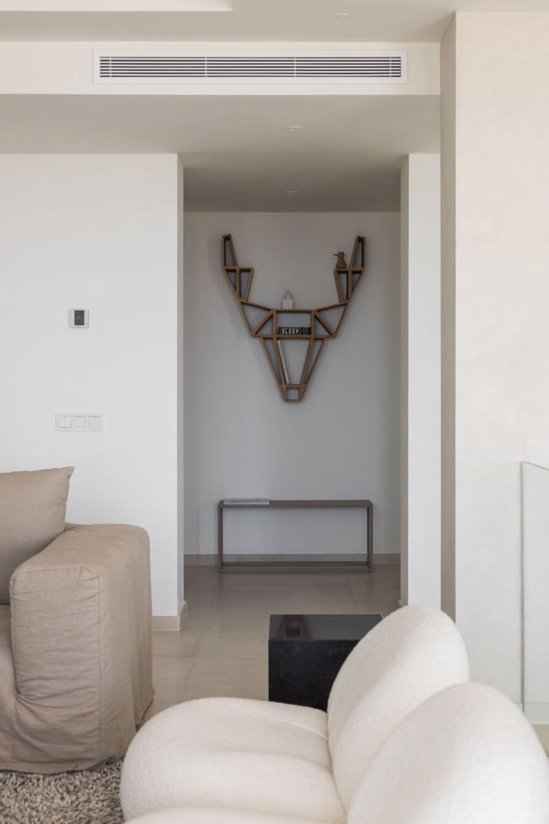 4 sypialnia Apartament na sprzedaż w Nueva Andalucia z basenem garażem - 2 895 000 € (Ref: 8527533)