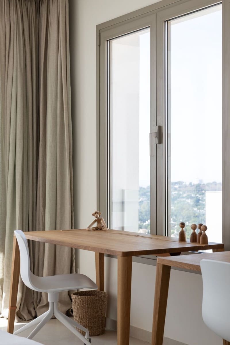 4 sypialnia Apartament na sprzedaż w Nueva Andalucia z basenem garażem - 2 895 000 € (Ref: 8527533)