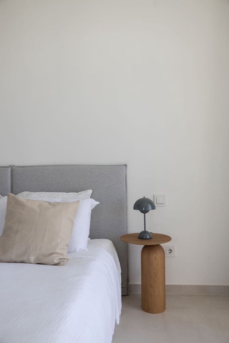 4 sypialnia Apartament na sprzedaż w Nueva Andalucia z basenem garażem - 2 895 000 € (Ref: 8527533)