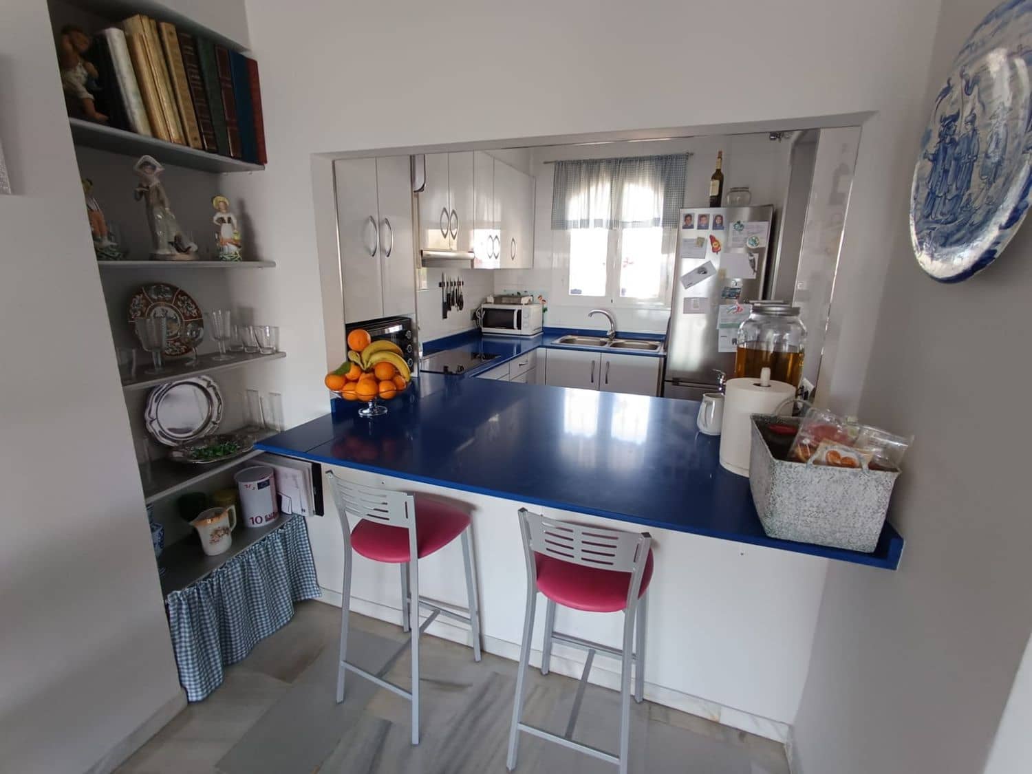 2 soverom Leilighet til salgs i Nueva Andalucia med svømmebasseng garasje - € 480 000 (Ref: 8824708)