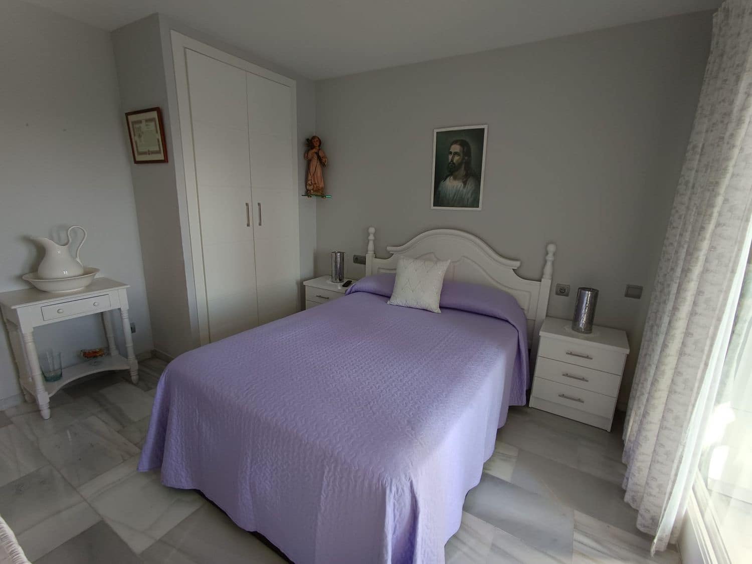 2 soverom Leilighet til salgs i Nueva Andalucia med svømmebasseng garasje - € 480 000 (Ref: 8824708)