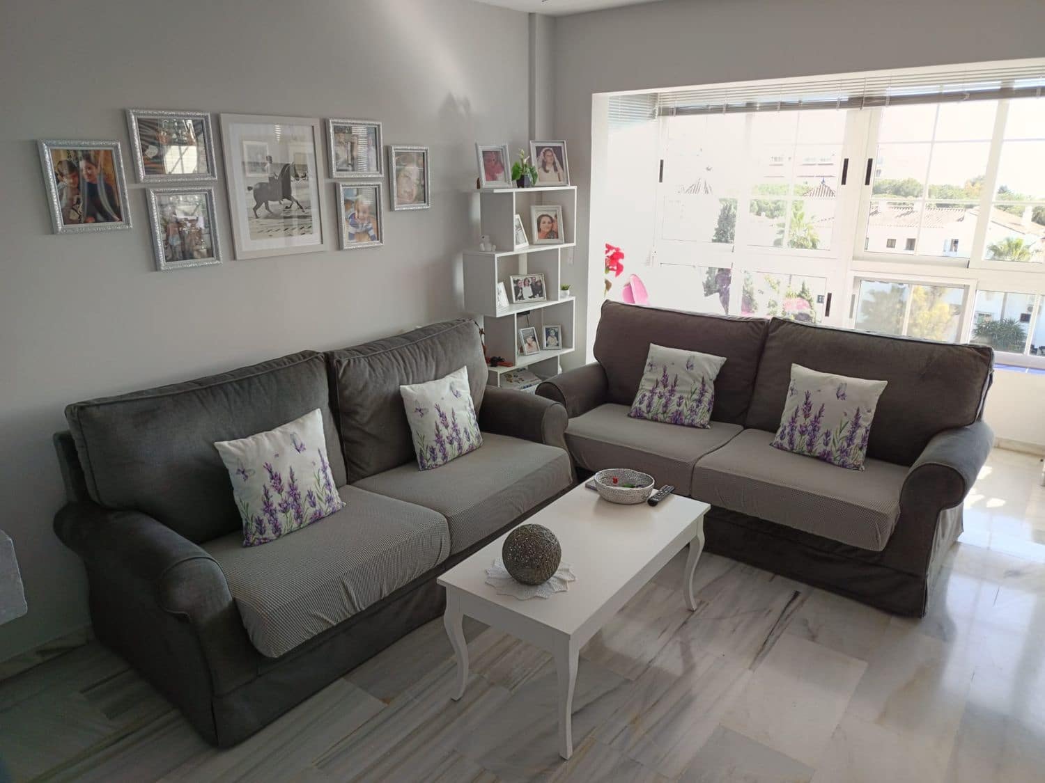 2 soverom Leilighet til salgs i Nueva Andalucia med svømmebasseng garasje - € 480 000 (Ref: 8824708)