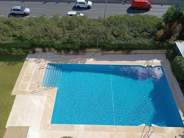 2 makuuhuone Huoneisto myytävänä paikassa Nueva Andalucía Centro, Marbella mukana uima-altaan 
autotalli - 480 000 € (Ref: 8824708)