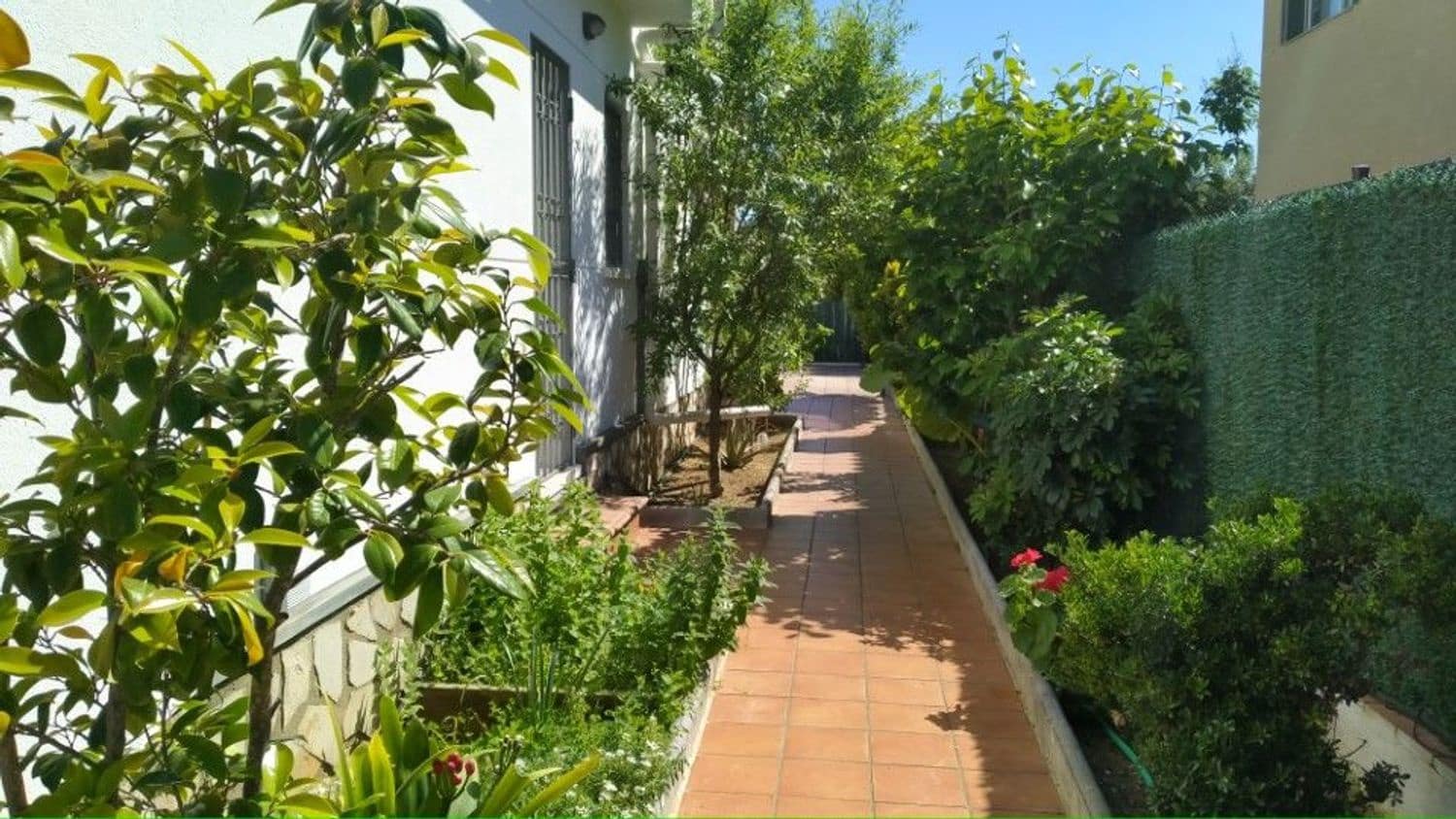 3 makuuhuone Huvila myytävänä paikassa Lloret de Mar mukana uima-altaan 
autotalli - 815 000 € (Ref: 8835988)