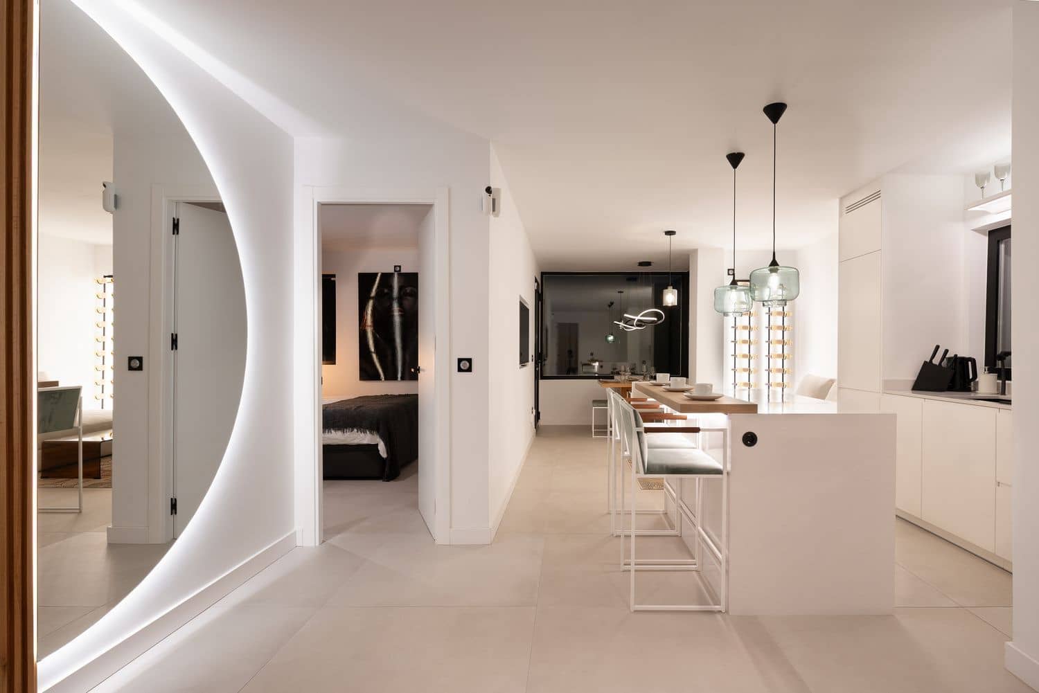 Apartamento de 3 habitaciones en Puerto Banus en venta con piscina garaje - 650.000 € (Ref: 8901747)