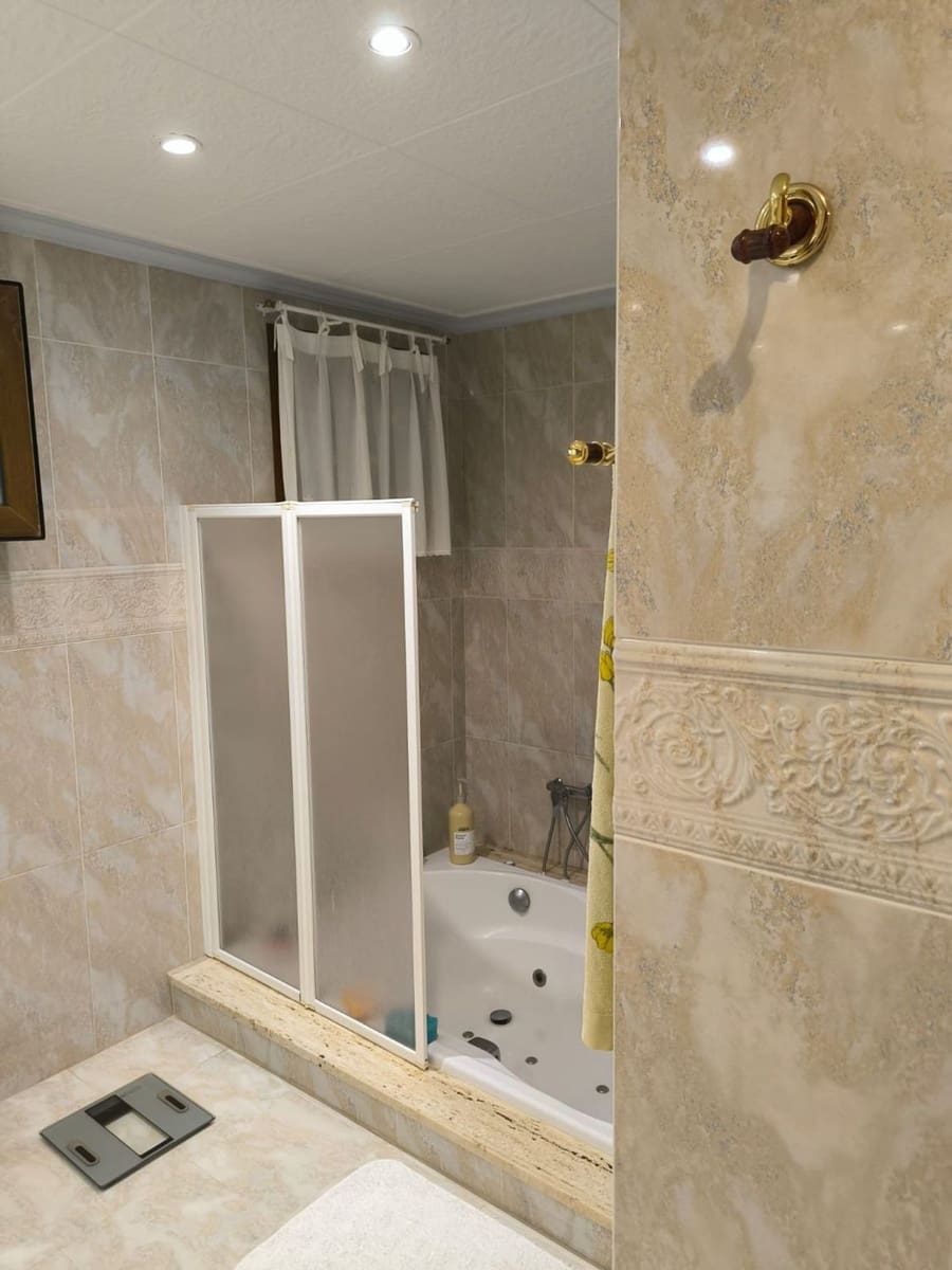 4 soveværelse Villa til salg i Alcossebre med swimmingpool garage - € 1.700.000 (Ref: 9195247)