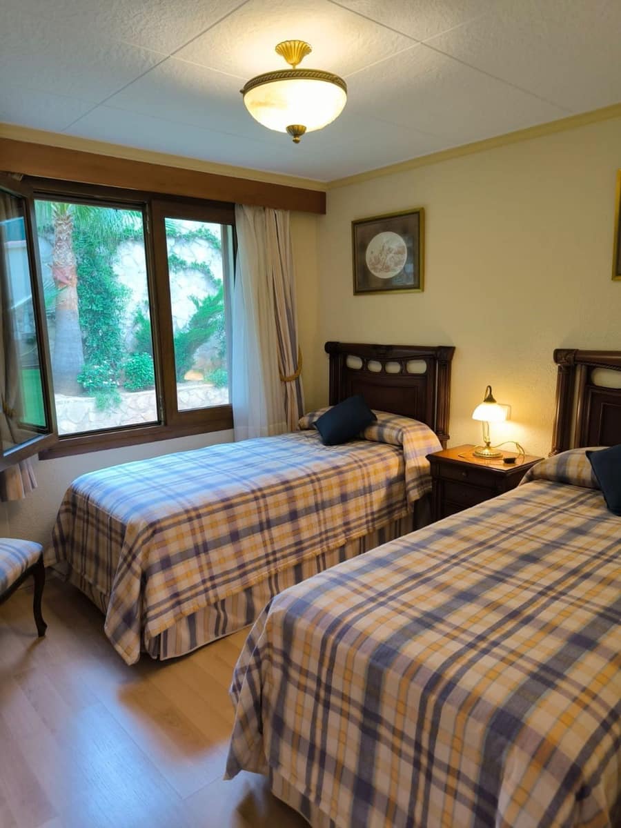 4 soveværelse Villa til salg i Alcossebre med swimmingpool garage - € 1.700.000 (Ref: 9195247)