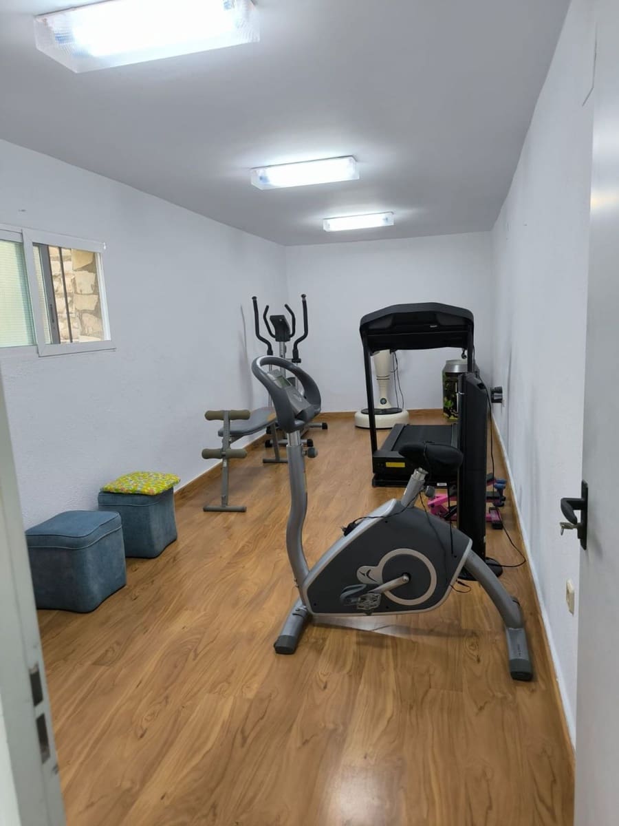 4 soveværelse Villa til salg i Alcossebre med swimmingpool garage - € 1.700.000 (Ref: 9195247)