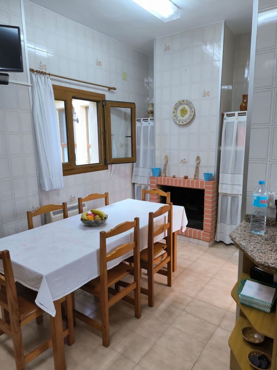 4 soveværelse Villa til salg i Alcossebre med swimmingpool garage - € 1.700.000 (Ref: 9195247)