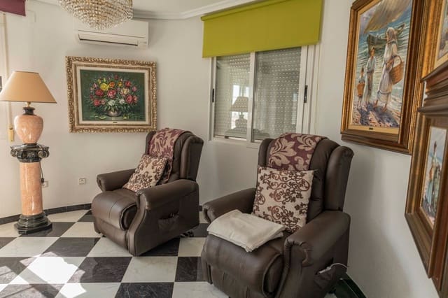 4 soveværelse Villa til salg i Alcossebre, Alcalá de Xivert med swimmingpool garage - € 424.900 (Ref: 9300338)