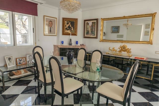 4 soveværelse Villa til salg i Alcossebre, Alcalá de Xivert med swimmingpool garage - € 424.900 (Ref: 9300338)