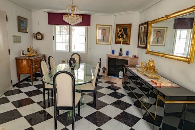 4 soveværelse Villa til salg i Alcossebre, Alcalá de Xivert med swimmingpool garage - € 424.900 (Ref: 9300338)