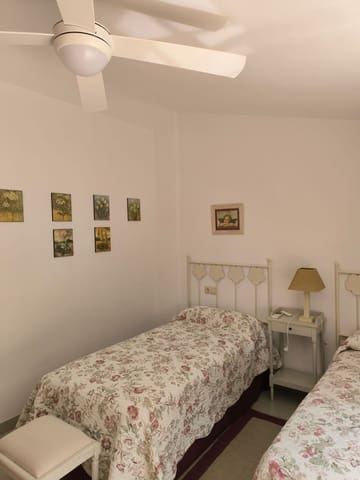 Casa de 3 habitaciones en Alcossebre, Alcalá de Xivert en venta con piscina garaje - 489.900 € (Ref: 9310198)