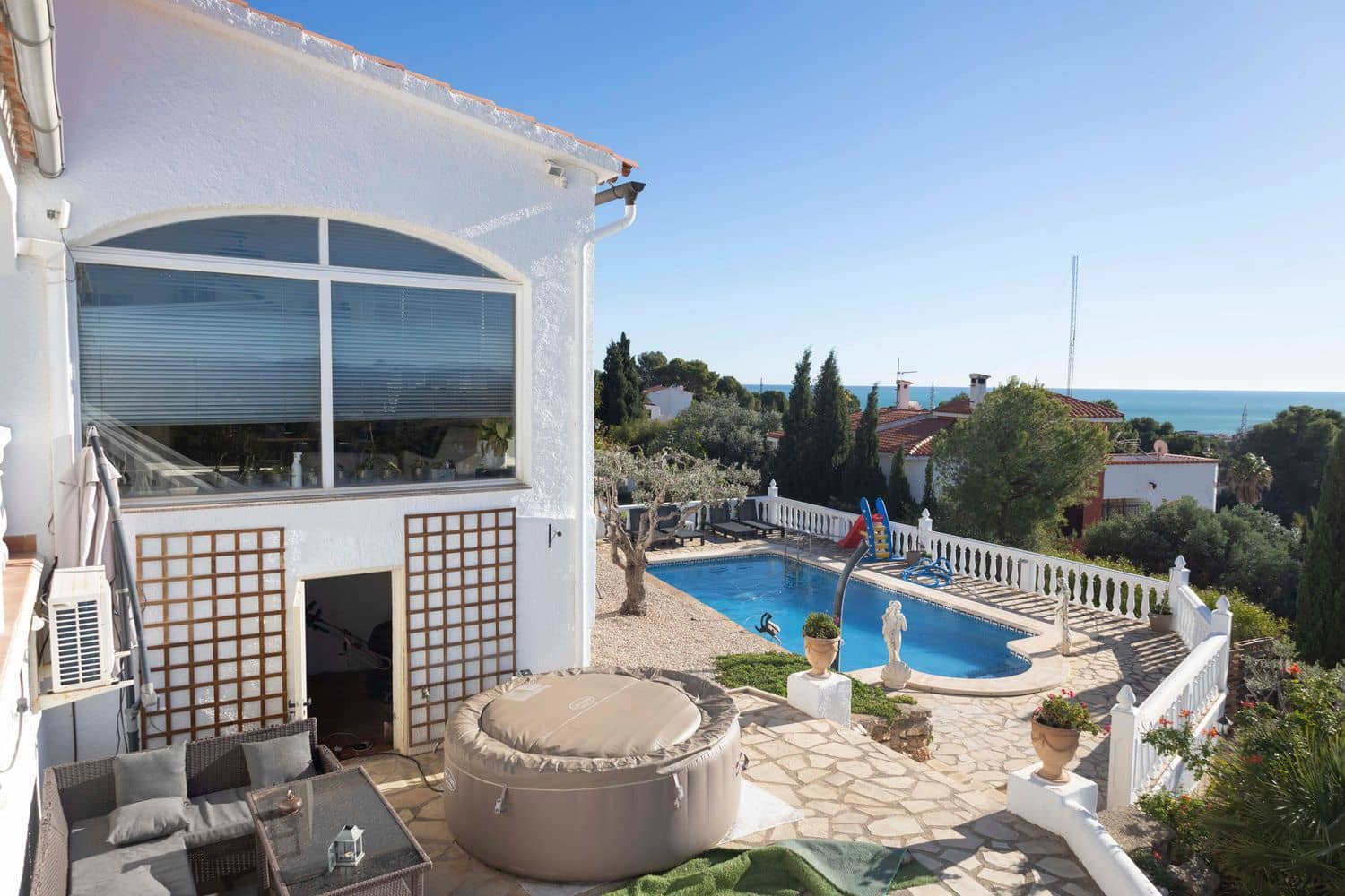 4 bedroom Villa for sale in Alcossebre with pool garage - € 699,999 (Ref: 9445556)