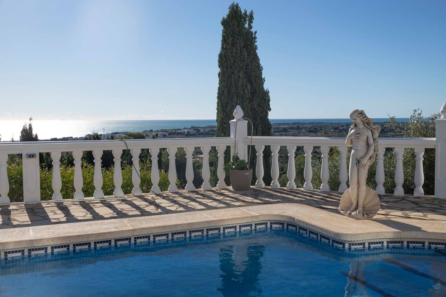 4 bedroom Villa for sale in Alcossebre with pool garage - € 699,999 (Ref: 9445556)